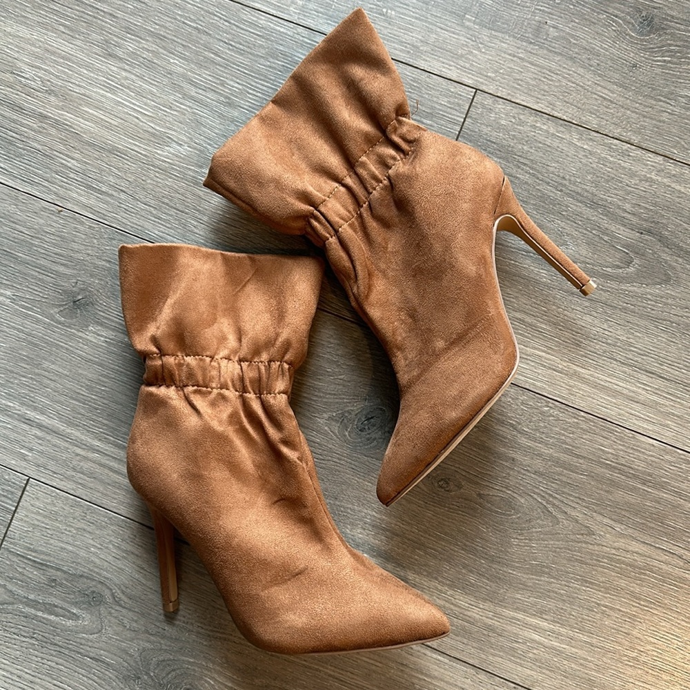 New express slouchy ankle booties size 6